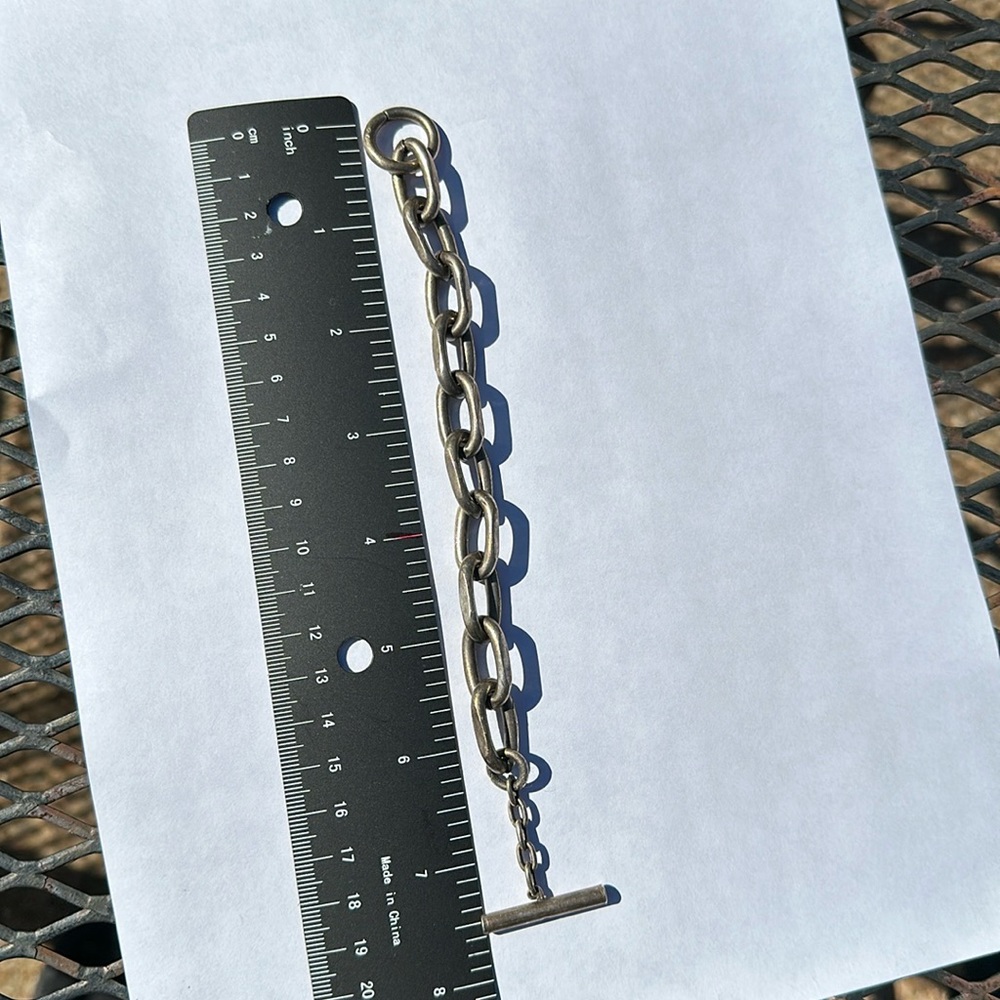 Toggle bracelet